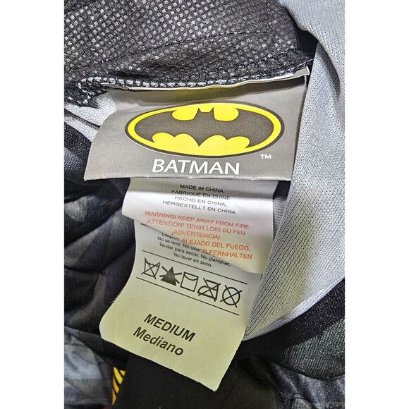 Batman Kids Muscle Costume Boys 8-10 DC Comics Mask Cape Gauntlets Halloween Boy - Picture 10 of 12